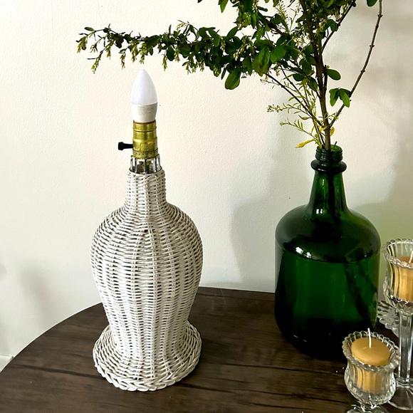 Vintage | Accents | Vintage White Wicker Lamp Boho Coastal Charming ...